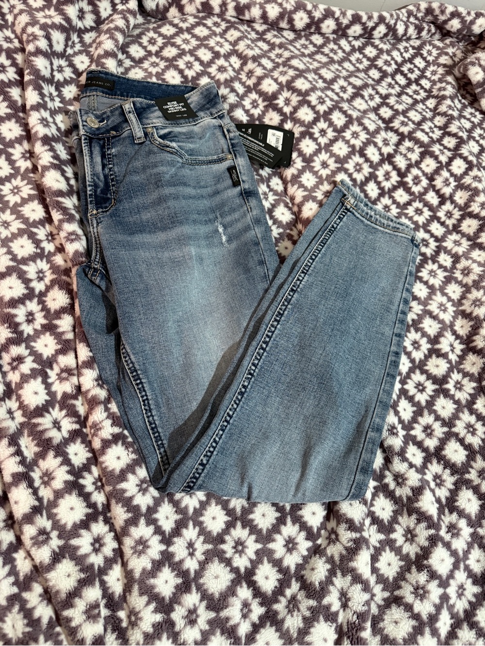 Silver Jeans Women's Skinny Jeans in Light Blue Wash